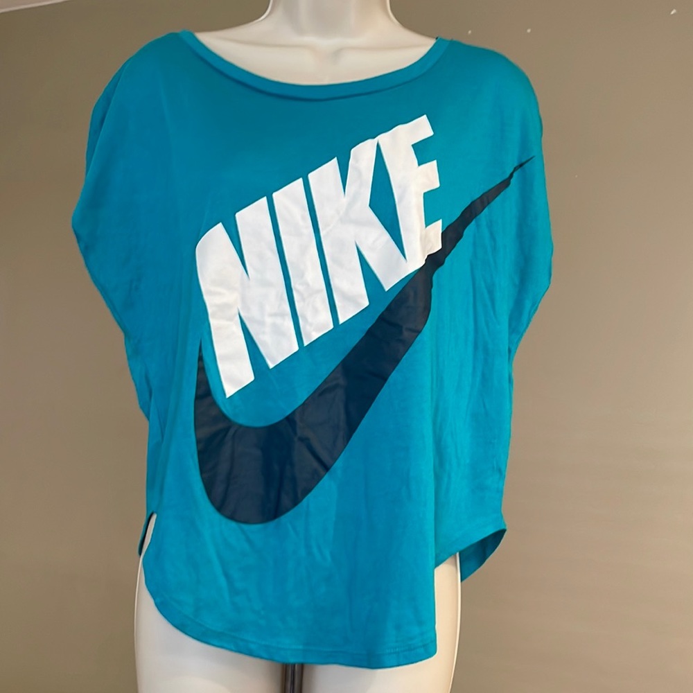 Nike Top